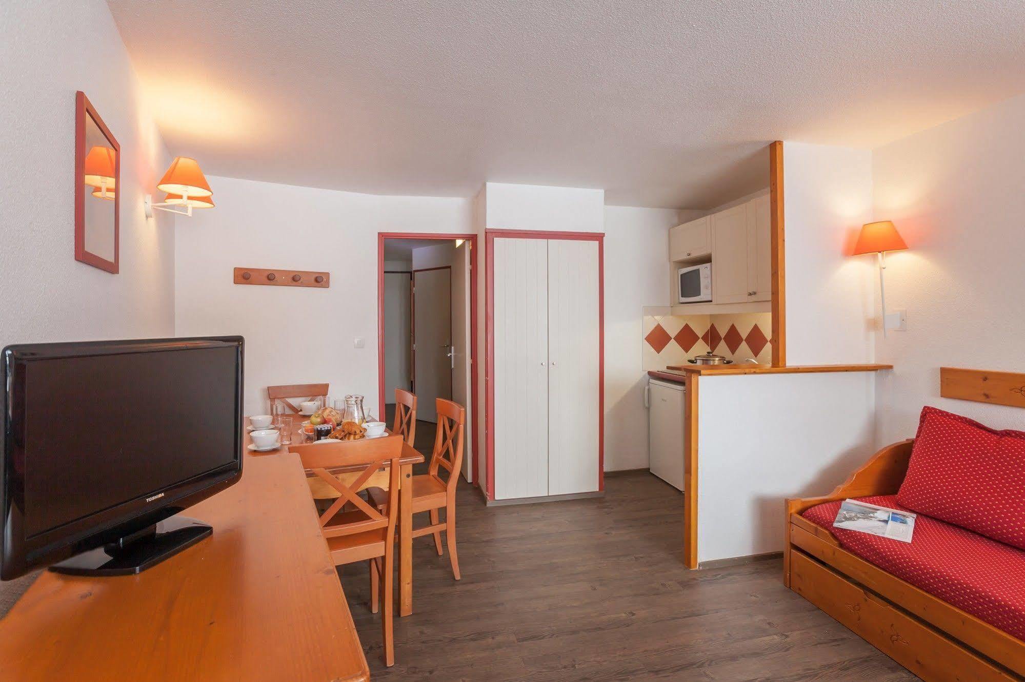 Residence Les Melezes Alpe d'Huez Eksteriør billede
