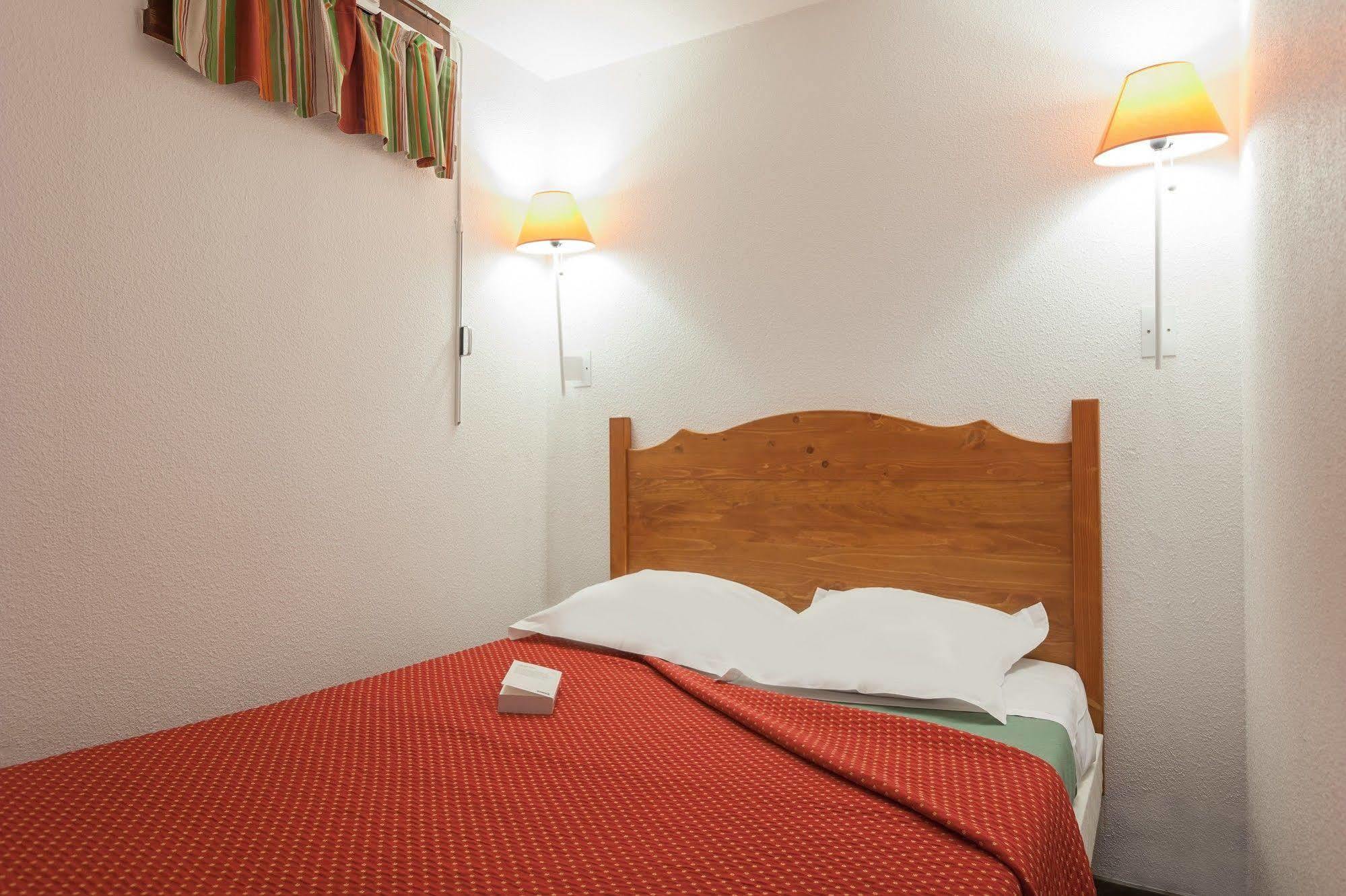 Residence Les Melezes Alpe d'Huez Eksteriør billede